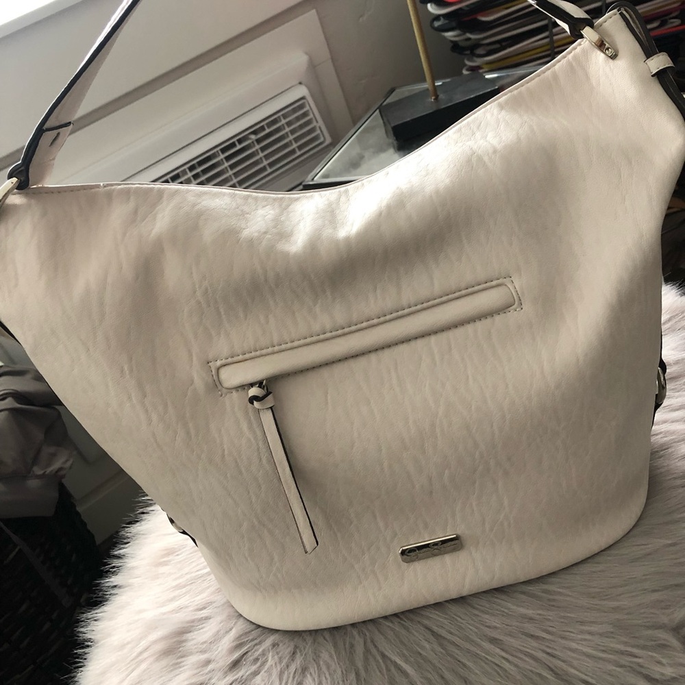 Handbag / Shoulder Bag